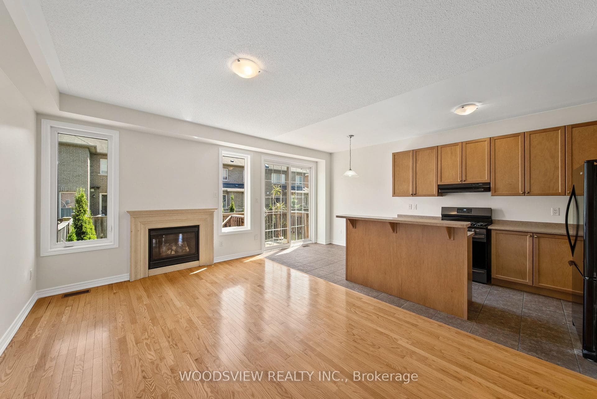 206 Shirrick Drive photo 10