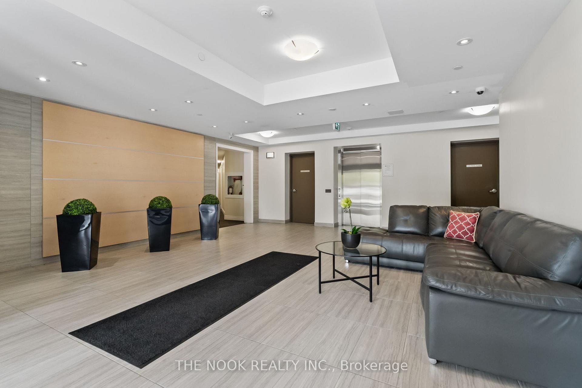 80 Aspen Springs Drive Unit 312 photo 5