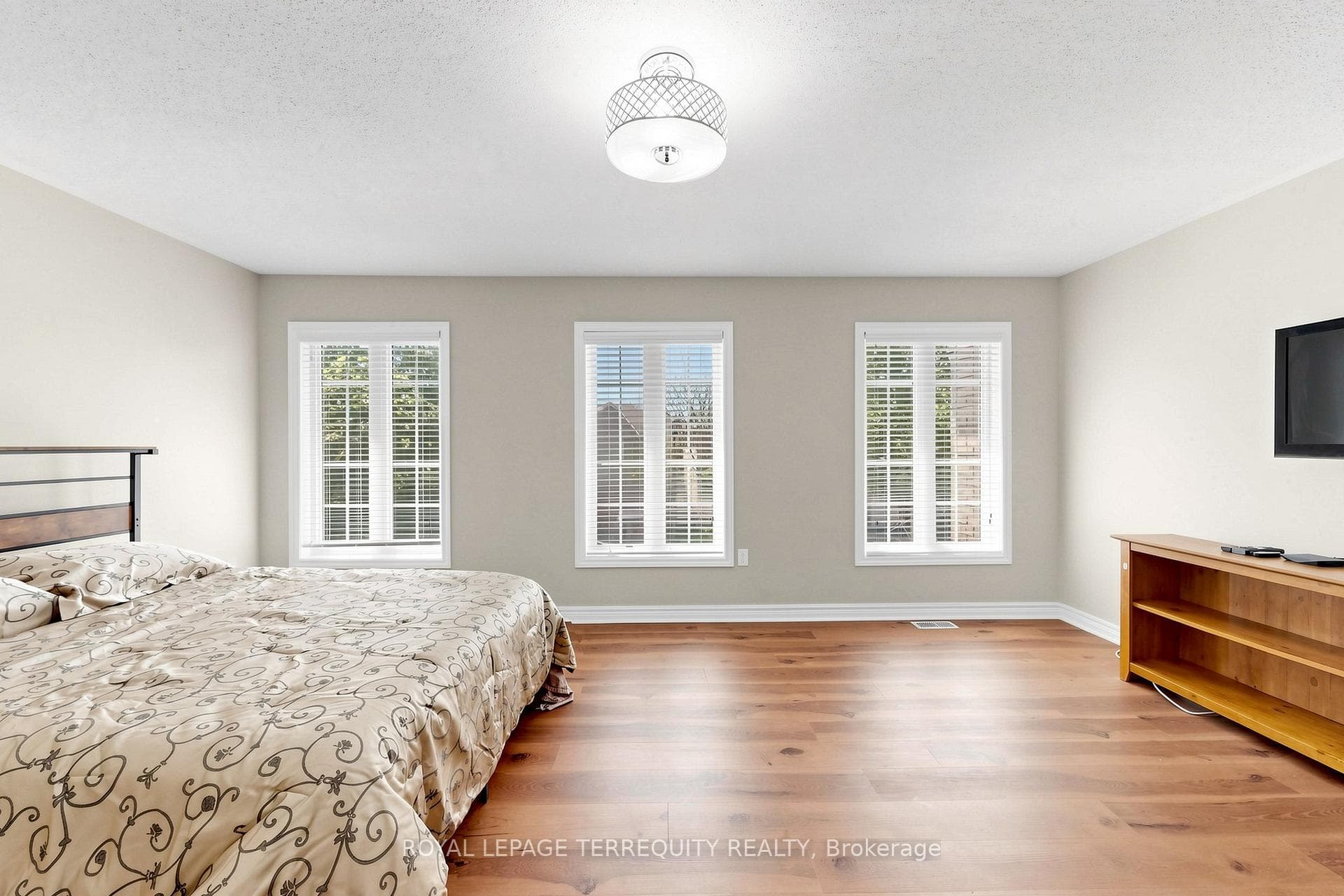 12 Ballantyne Drive photo 27