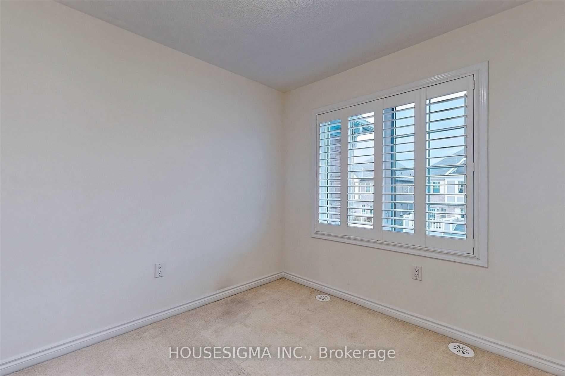 1097 Silk Street photo 12