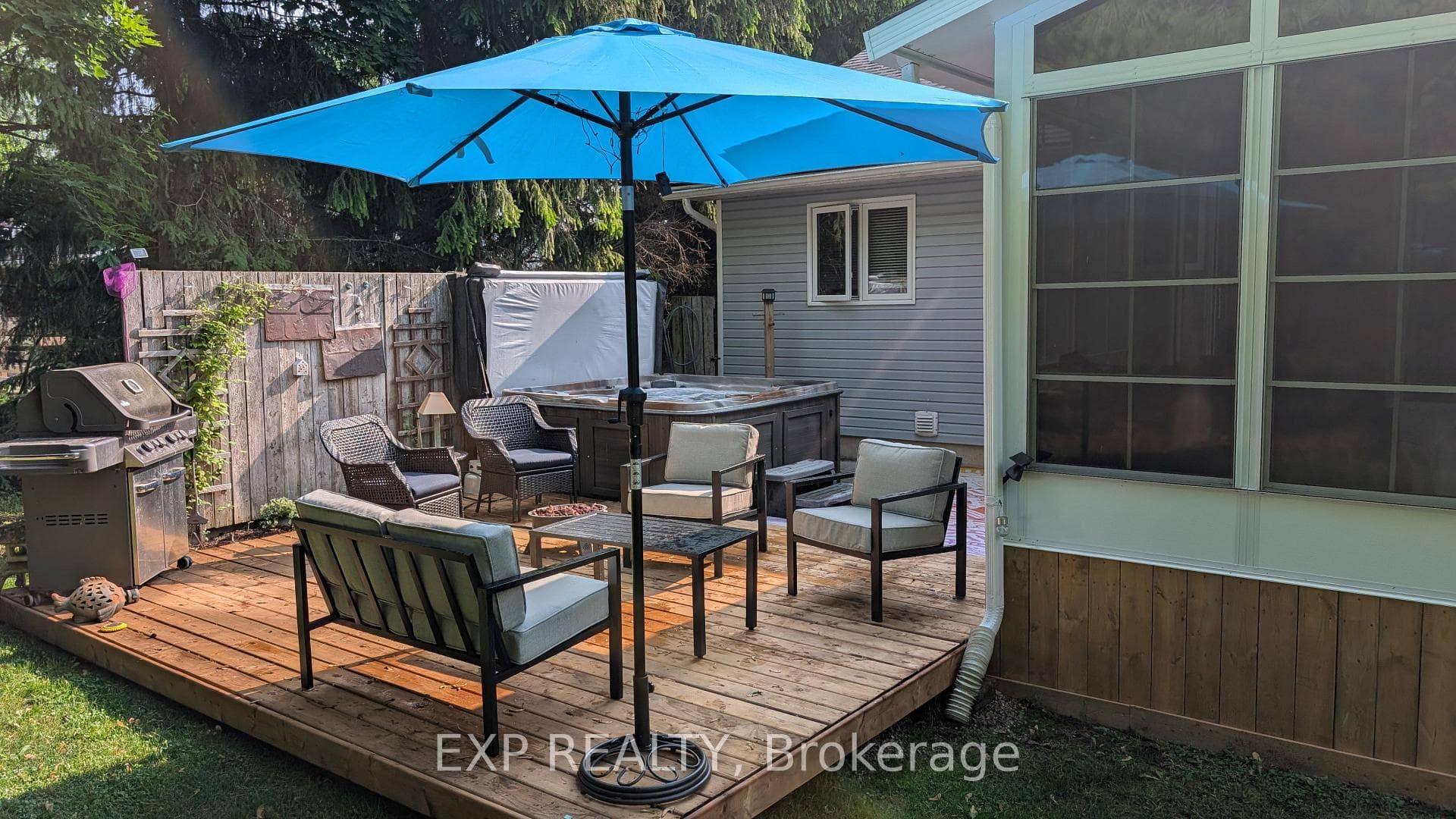154 James Street photo 35