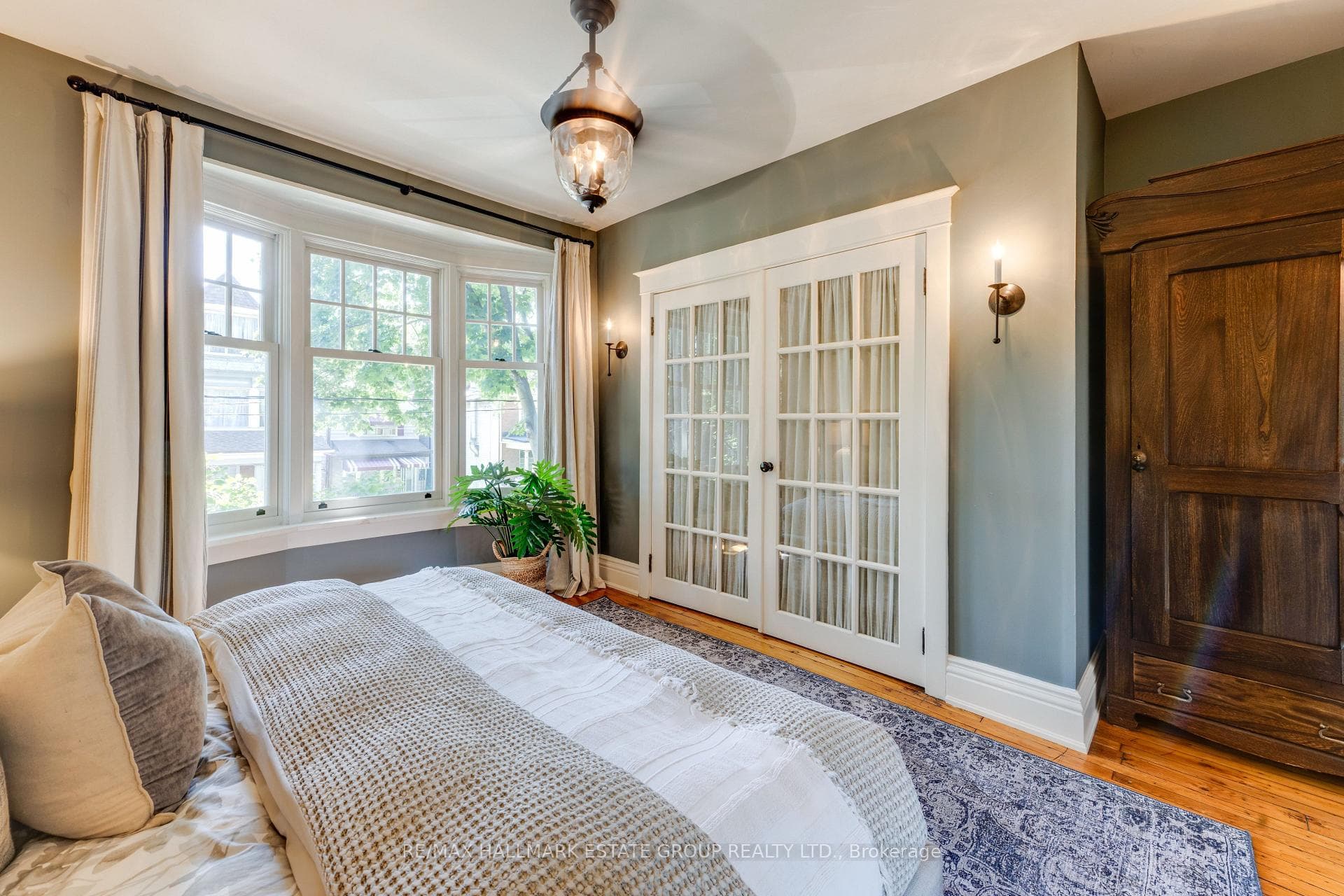23 Brooklyn Avenue photo 24