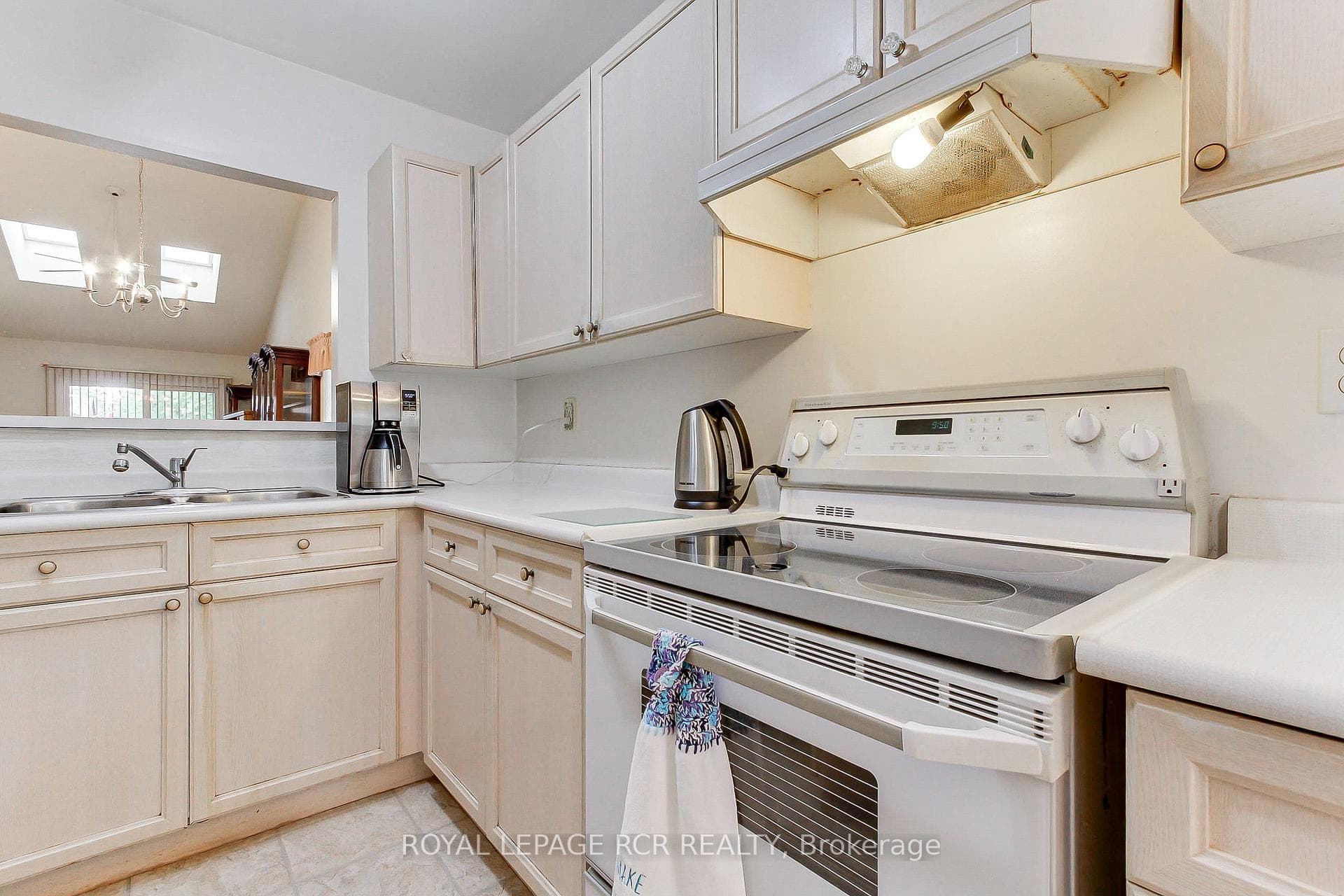 121 Green Briar Road Unit 16 photo 10
