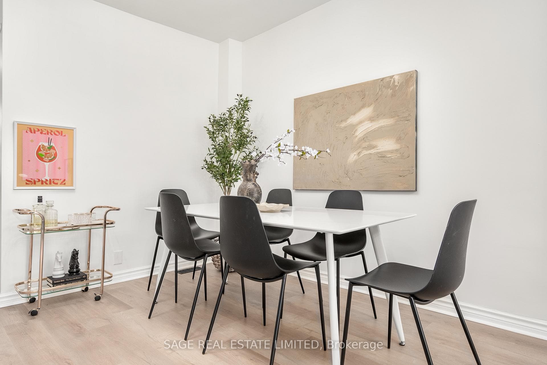147 Boon Avenue photo 15