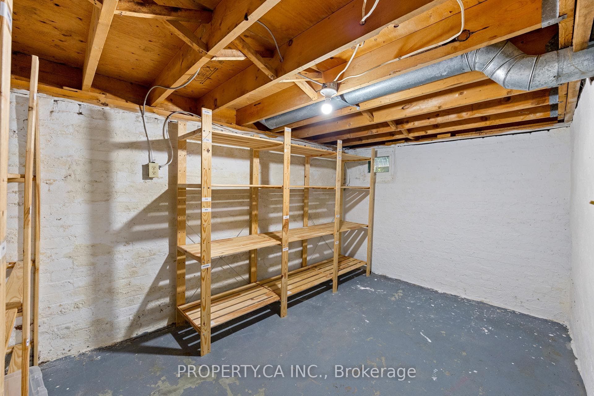233 Clinton Street photo 24