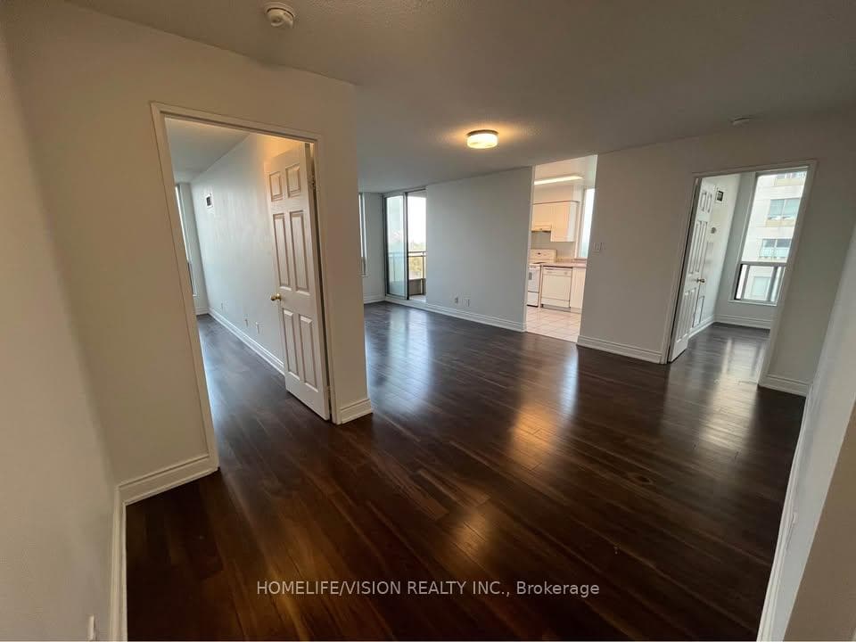 260 Doris Avenue Unit 1705 photo 4