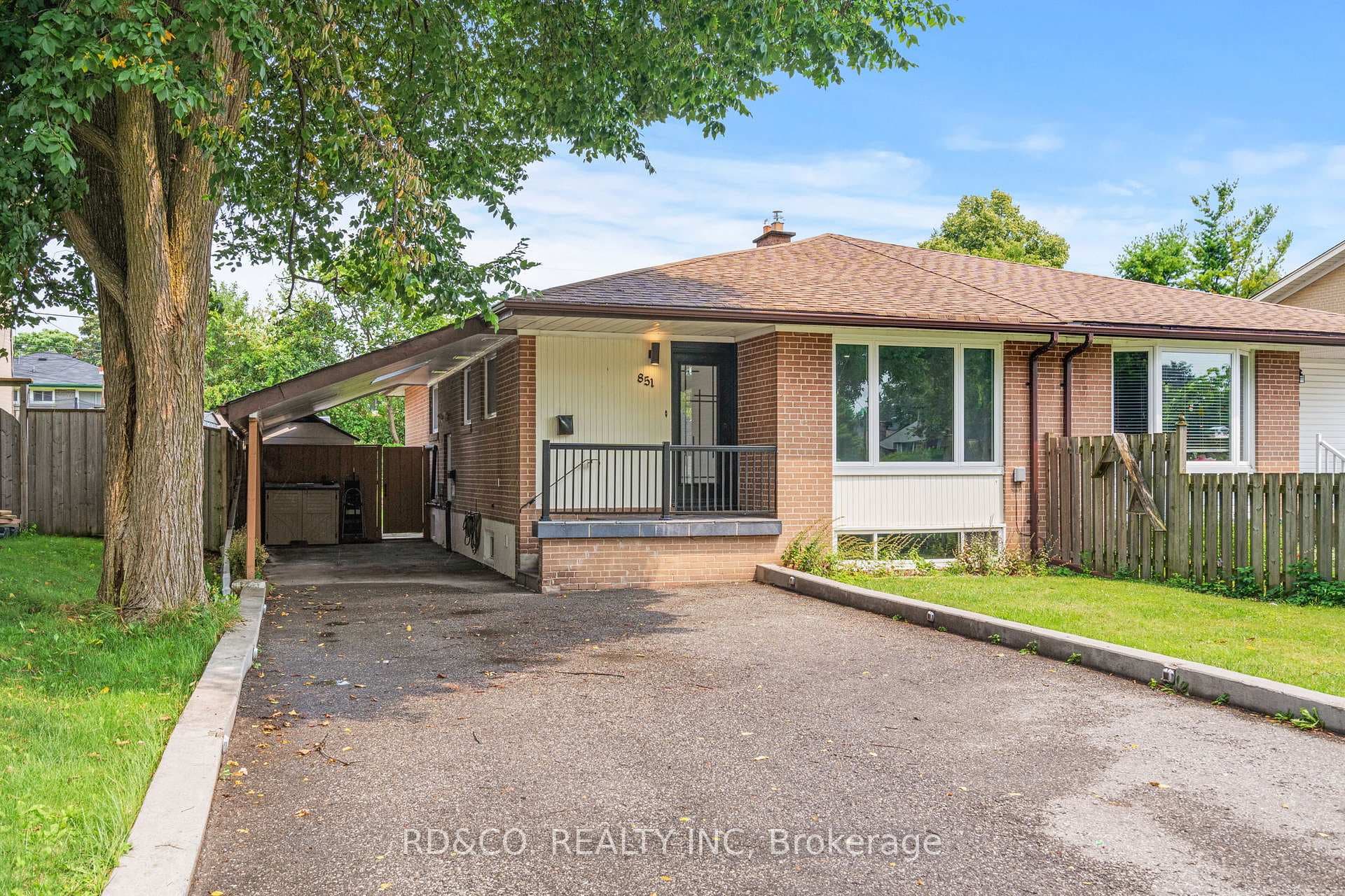 851 MODLIN Road photo 3