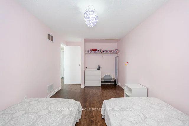 9 Hetherington Place photo 23