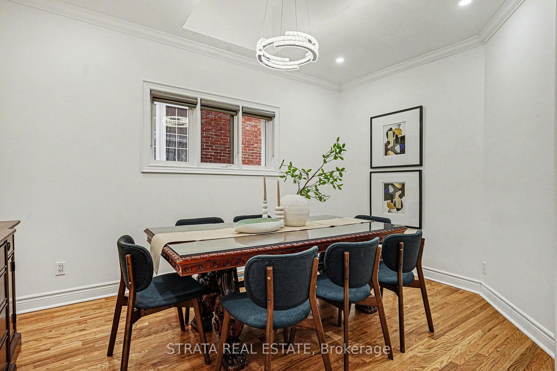 423 Manor Road photo 11