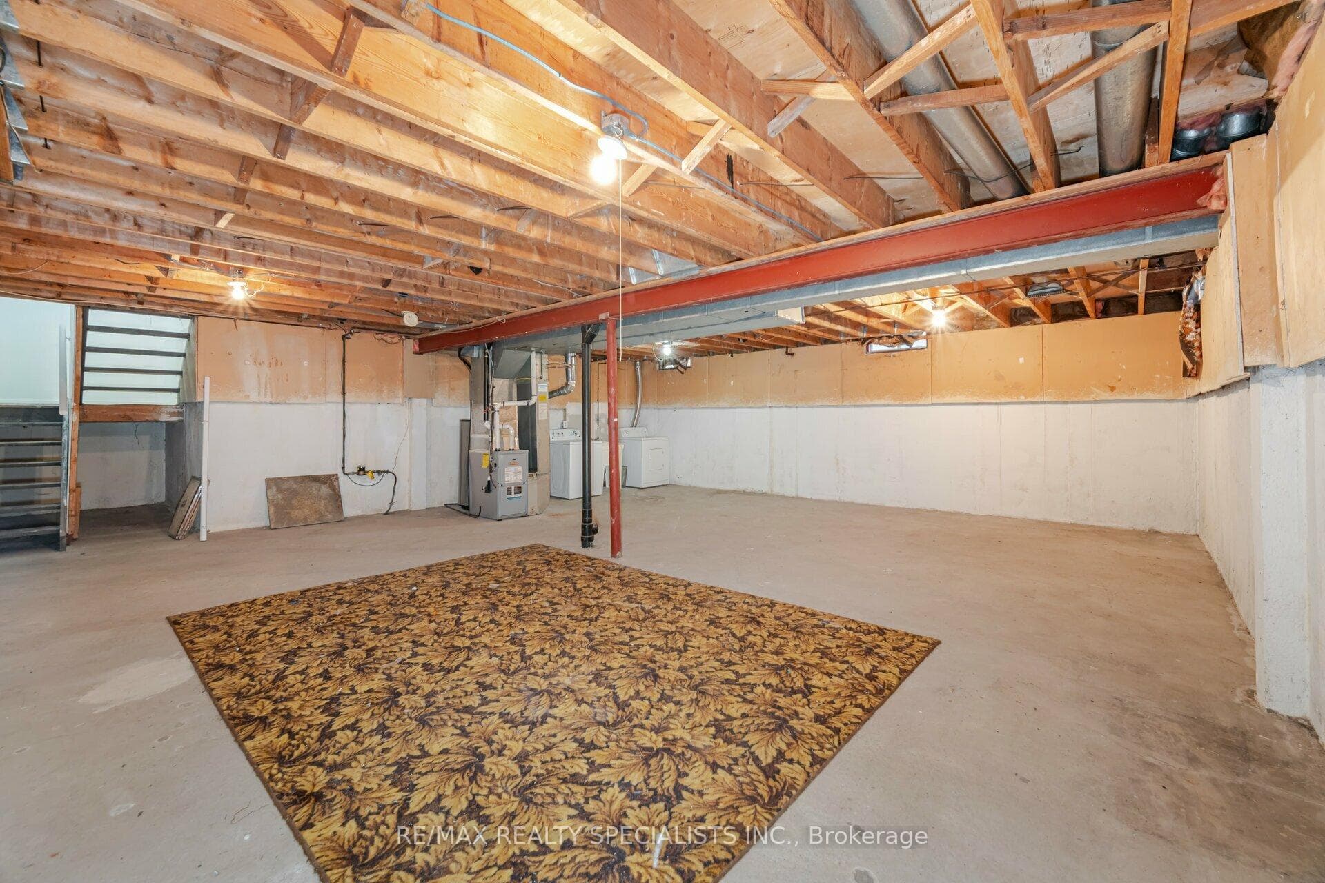 18 Ladin Drive photo 34