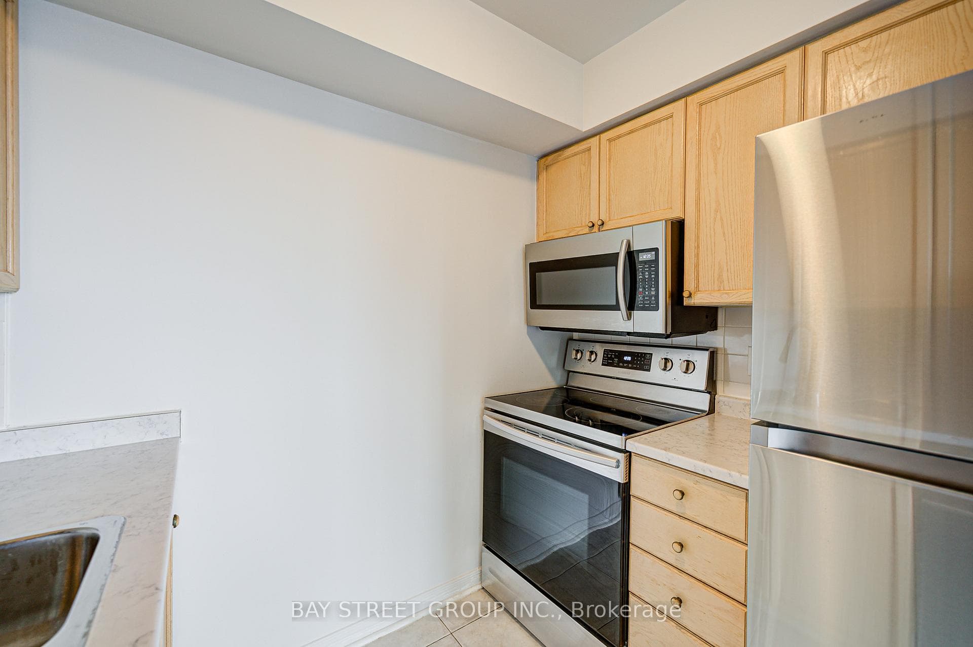 33 Empress Avenue Unit 2107 photo 15