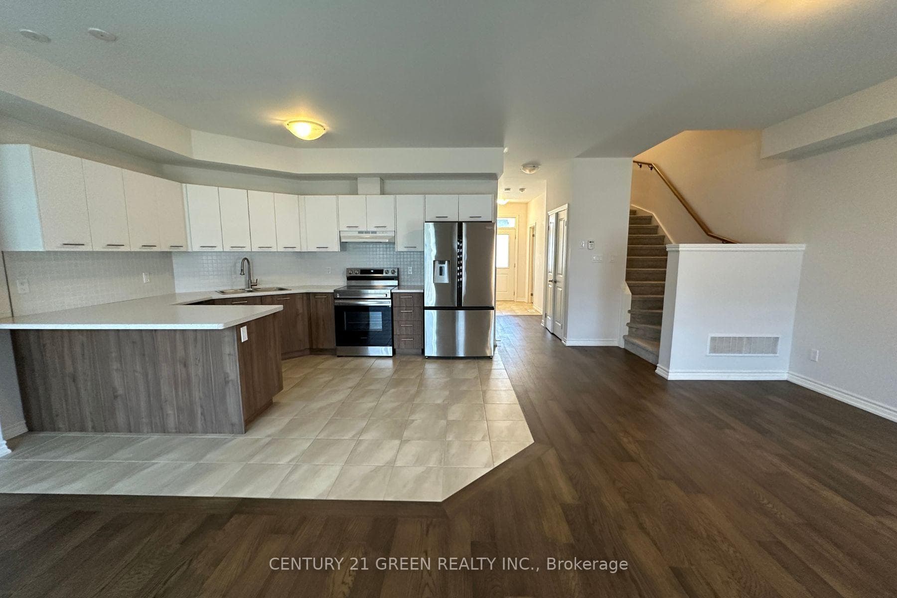 163 Rosie Street photo 5