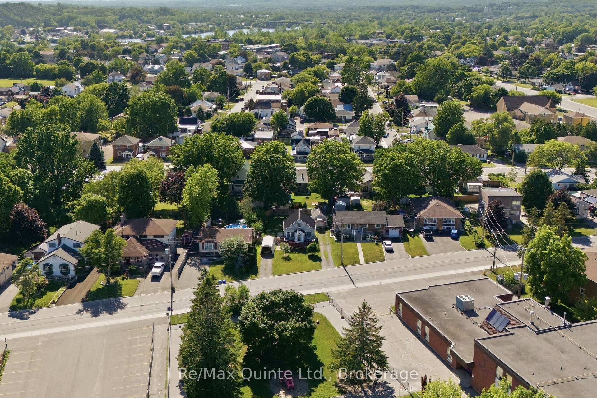 84 Campbell Street photo 3