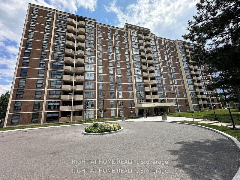 335 Driftwood Avenue Unit 211 photo 2