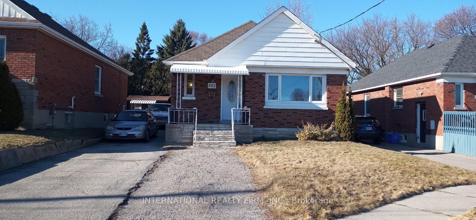 392 Athol Street photo 37