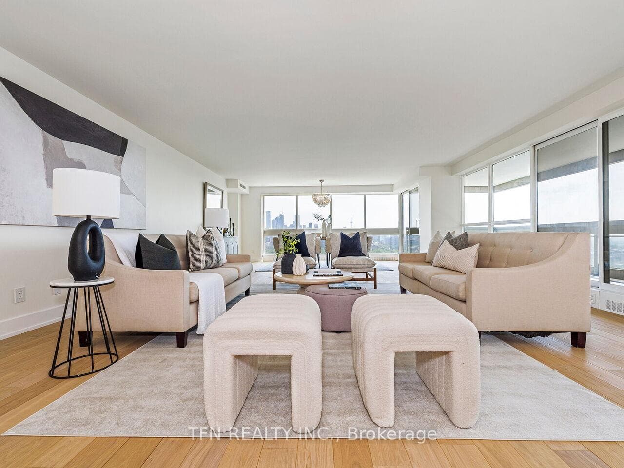 63 St Clair Avenue Unit 1701 photo 3