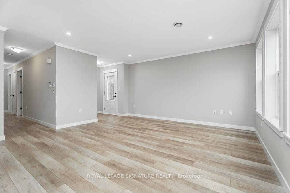 18 Briar Wood Place photo 18