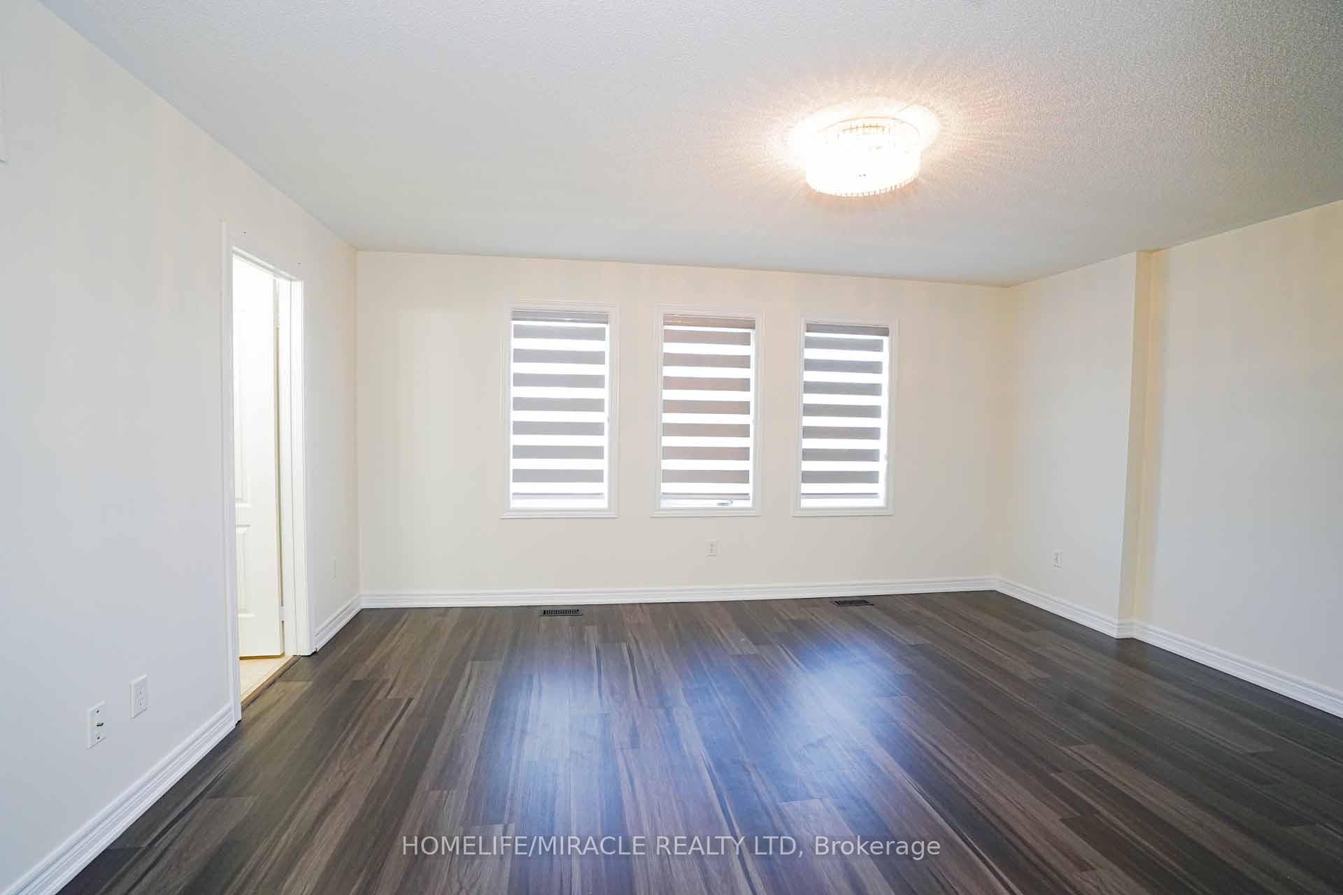 15 Atherton Avenue photo 17