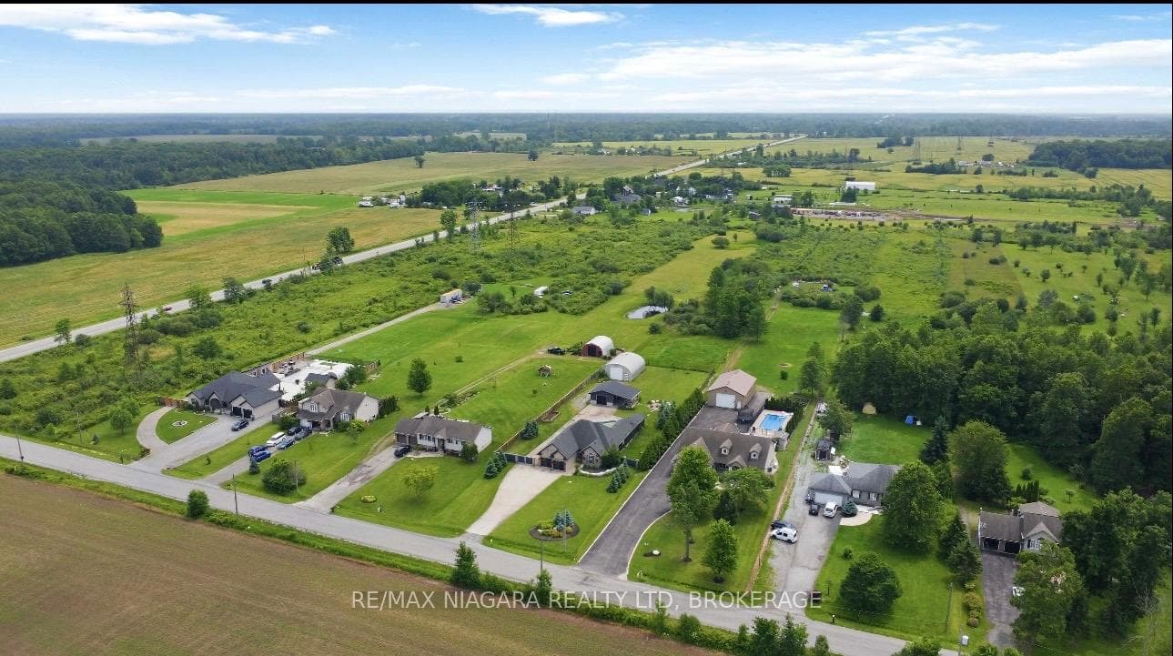 661 Carl Road photo 47