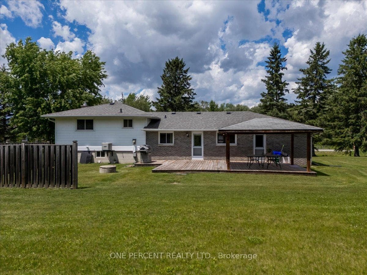 1235 Gilford Road photo 31