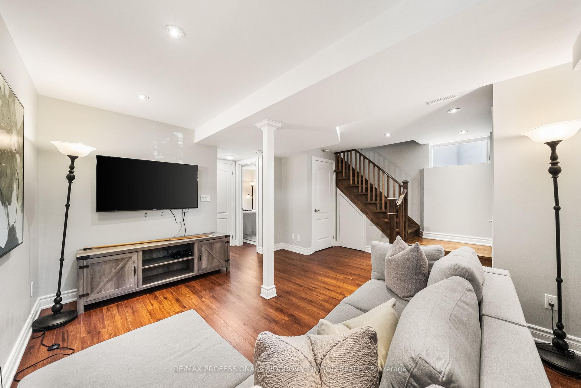 82 Durie Street photo 22