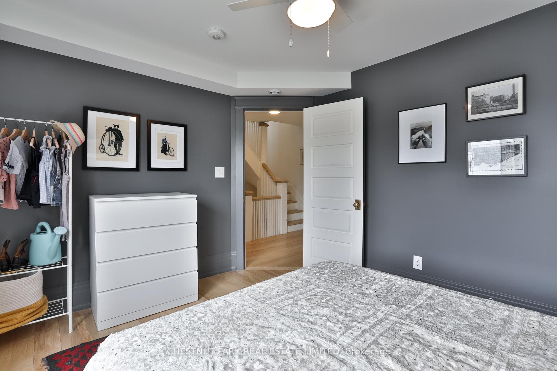 329 Crawford Street photo 23