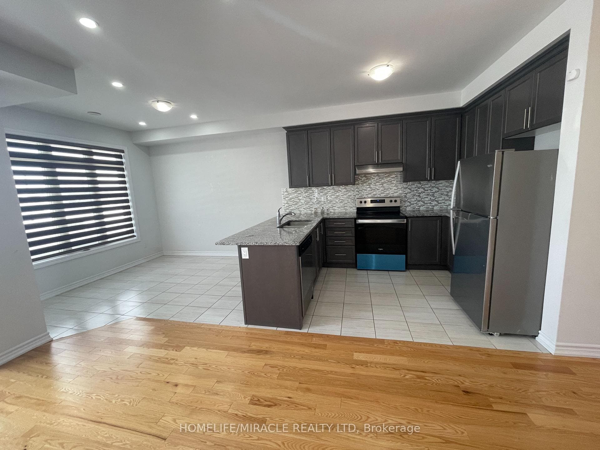 23 Gemma Place photo 11