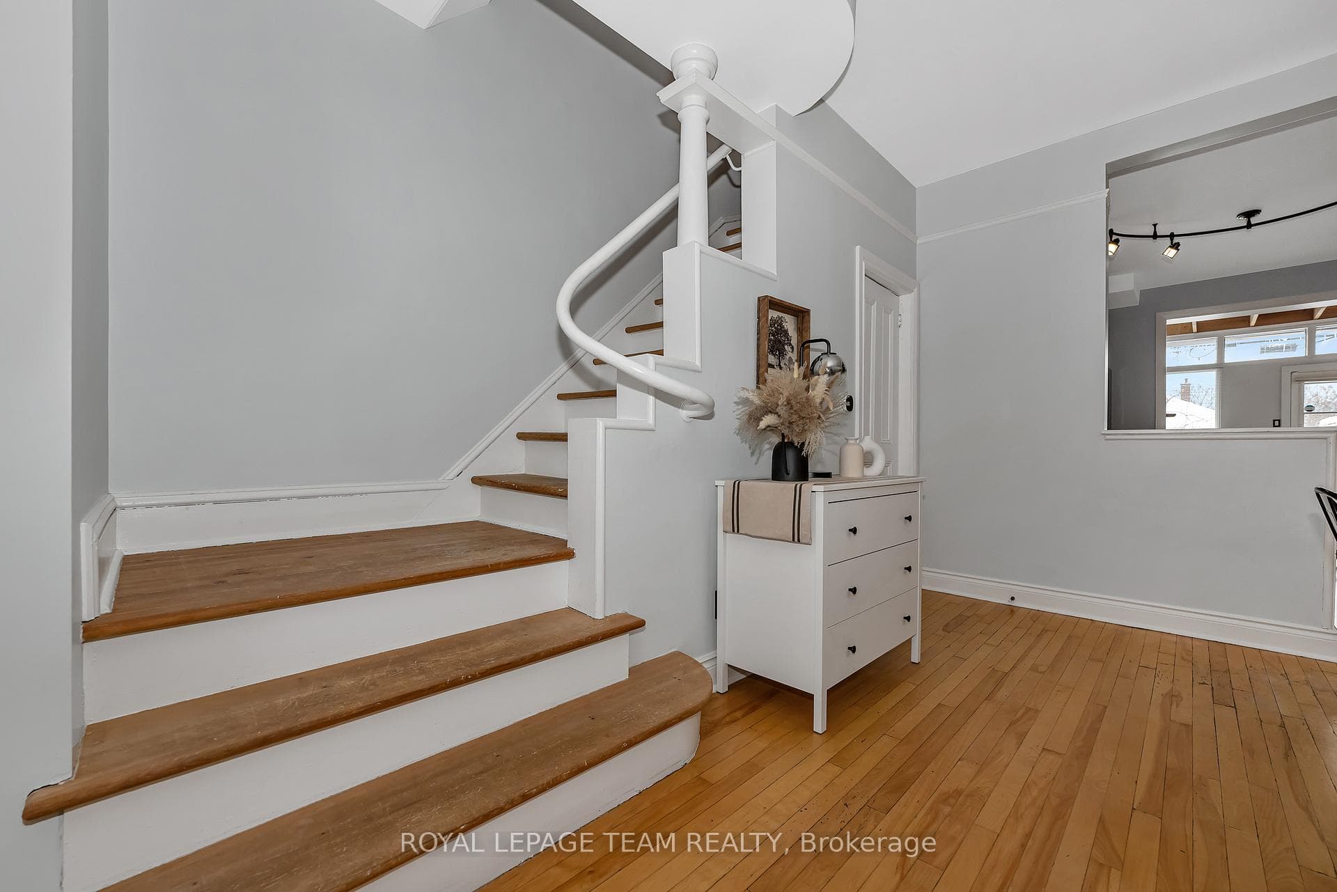 76 Havelock Street photo 18