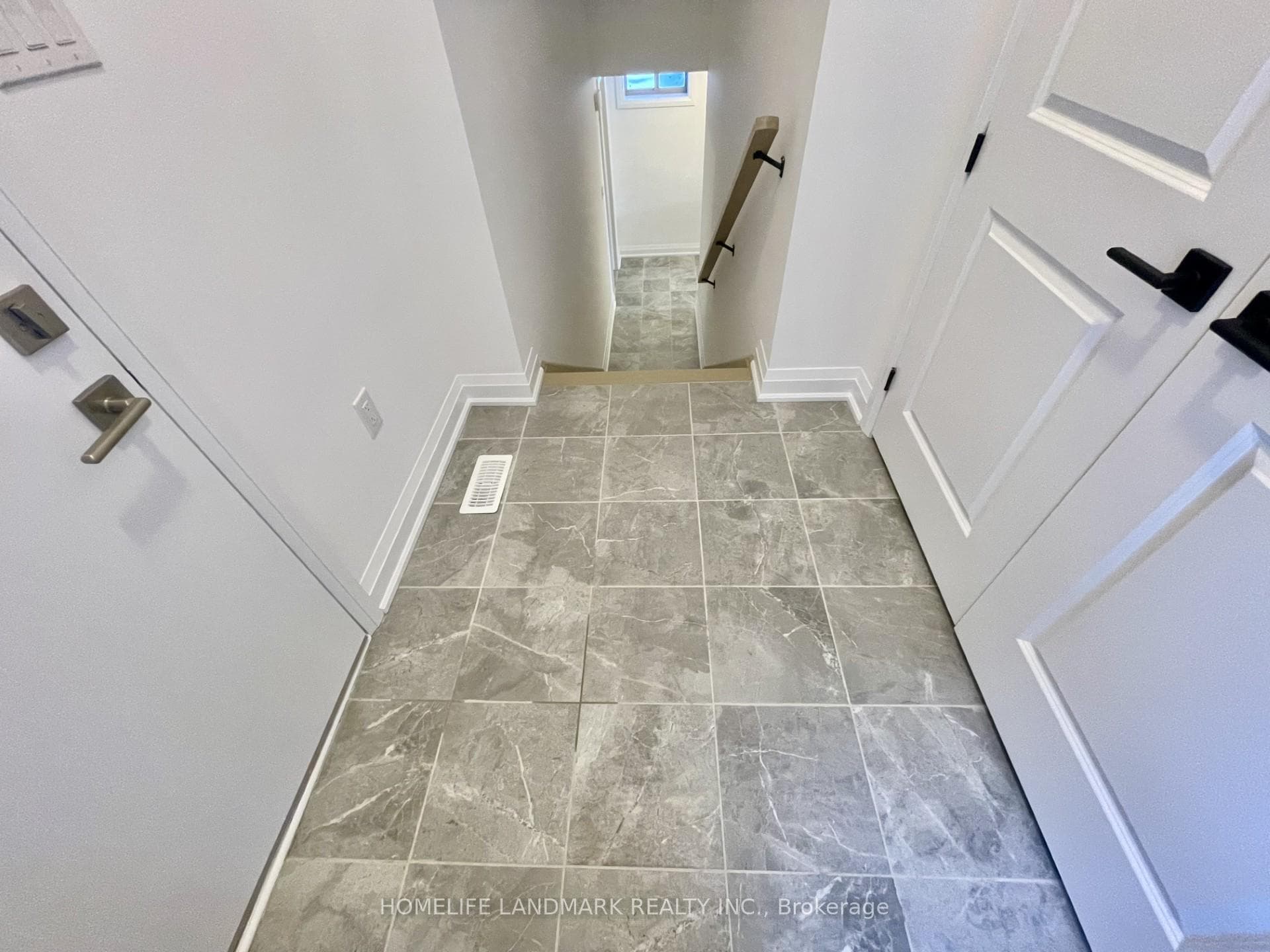 19 Gateway Drive Unit Basement photo 6