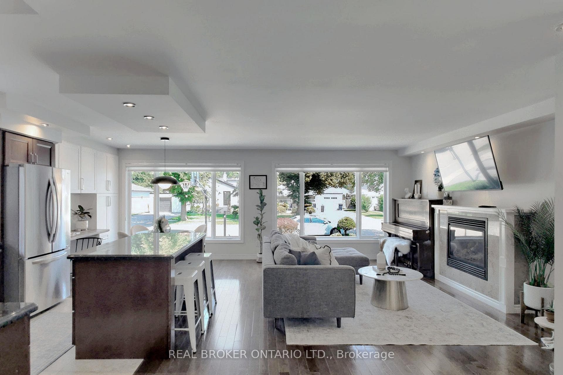 14 Cotman Crescent photo 8