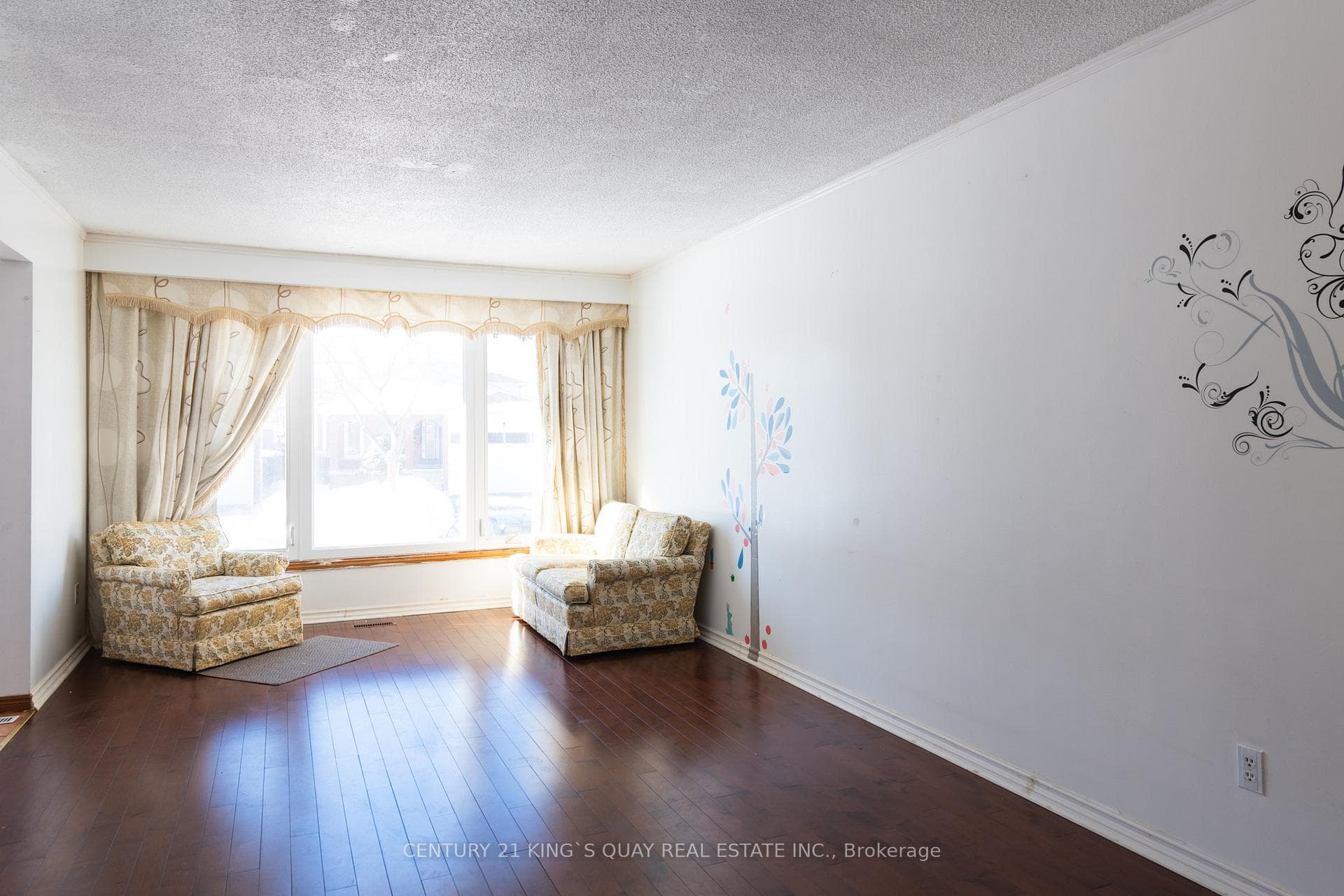 9 Barrington Crescent photo 4