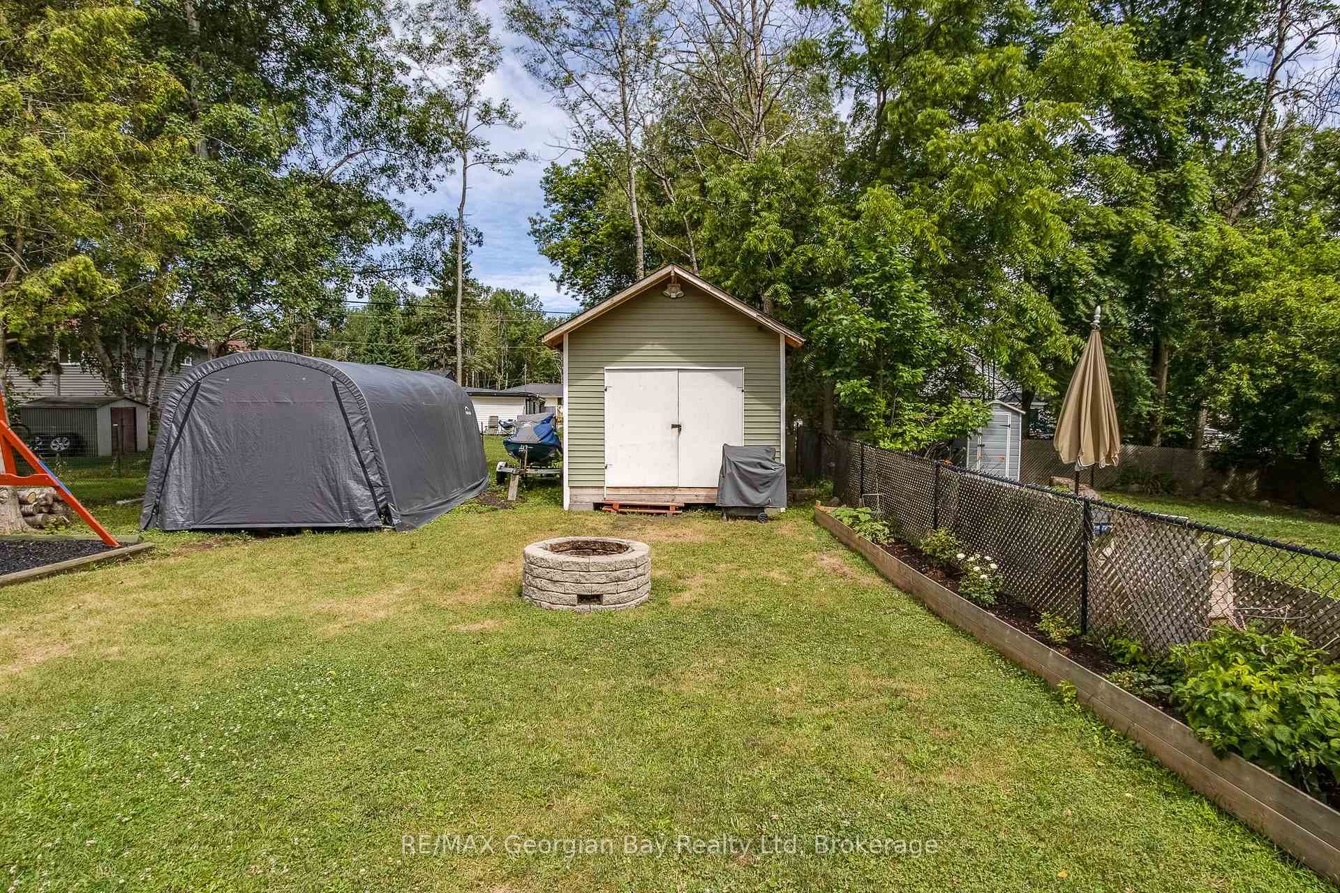 350 McNicoll Street photo 19