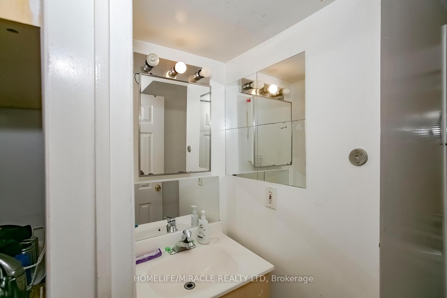 72 Gulliver Crescent photo 23