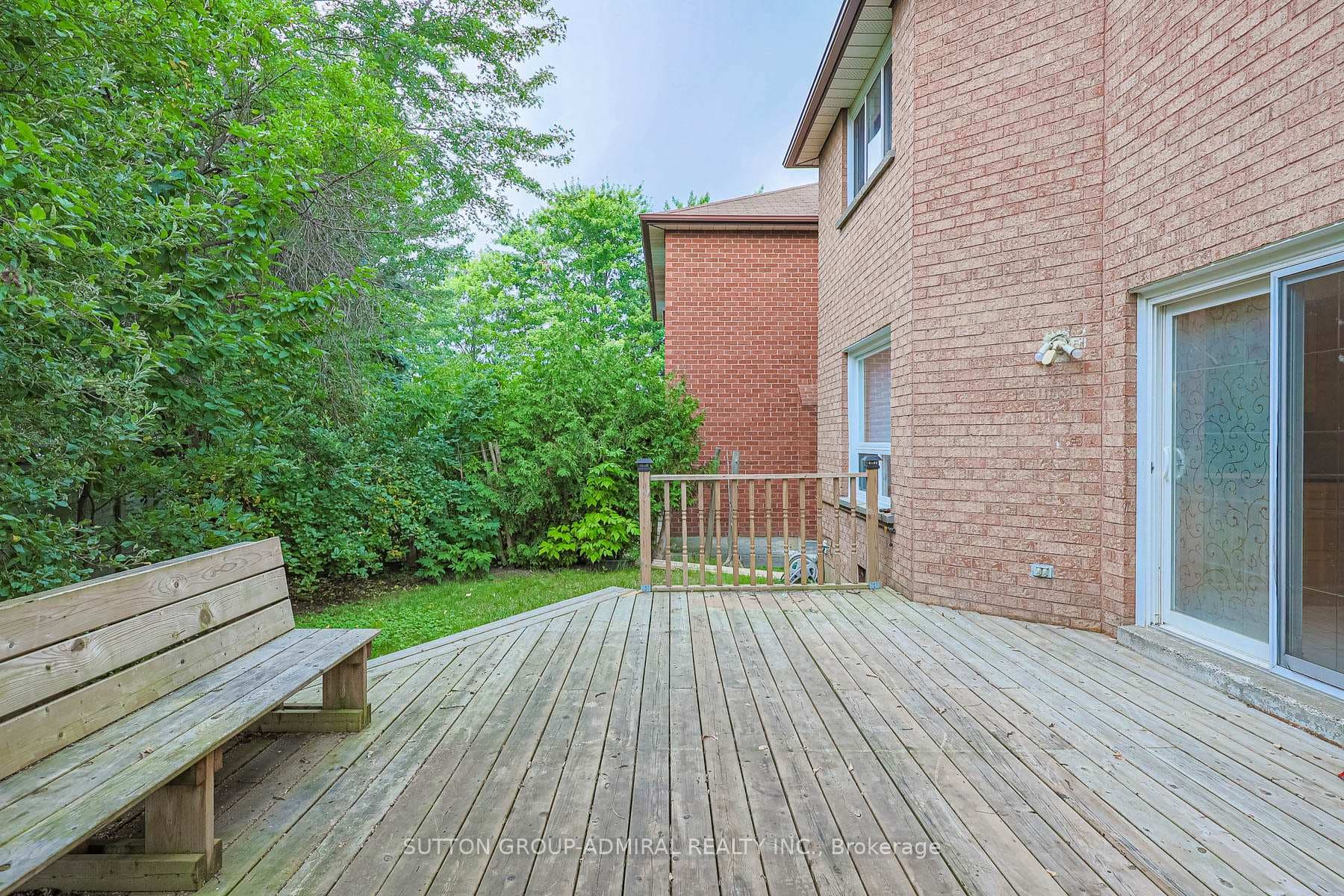 28 Sylvester Court photo 22