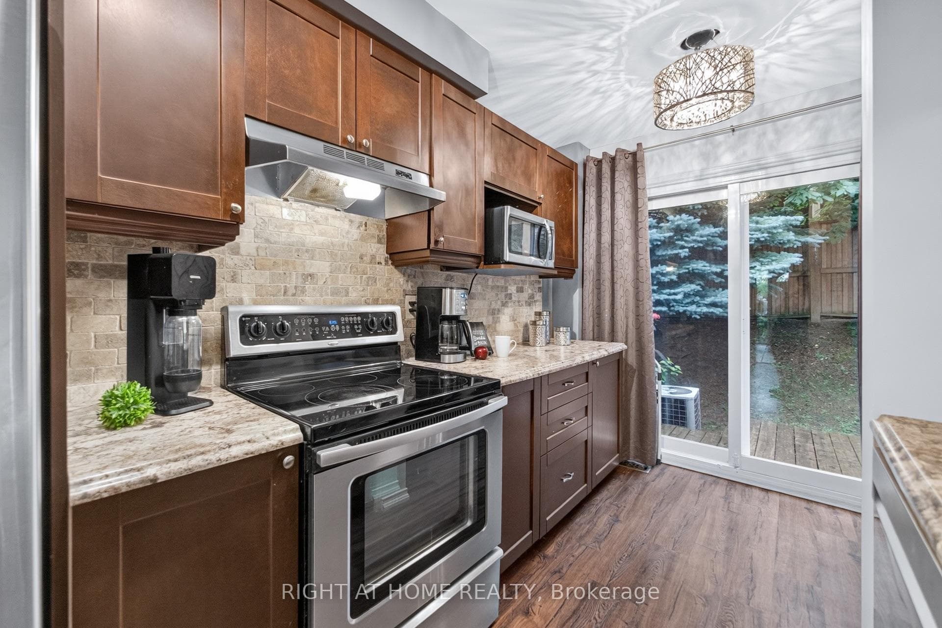 Extended Kitchen Countertop