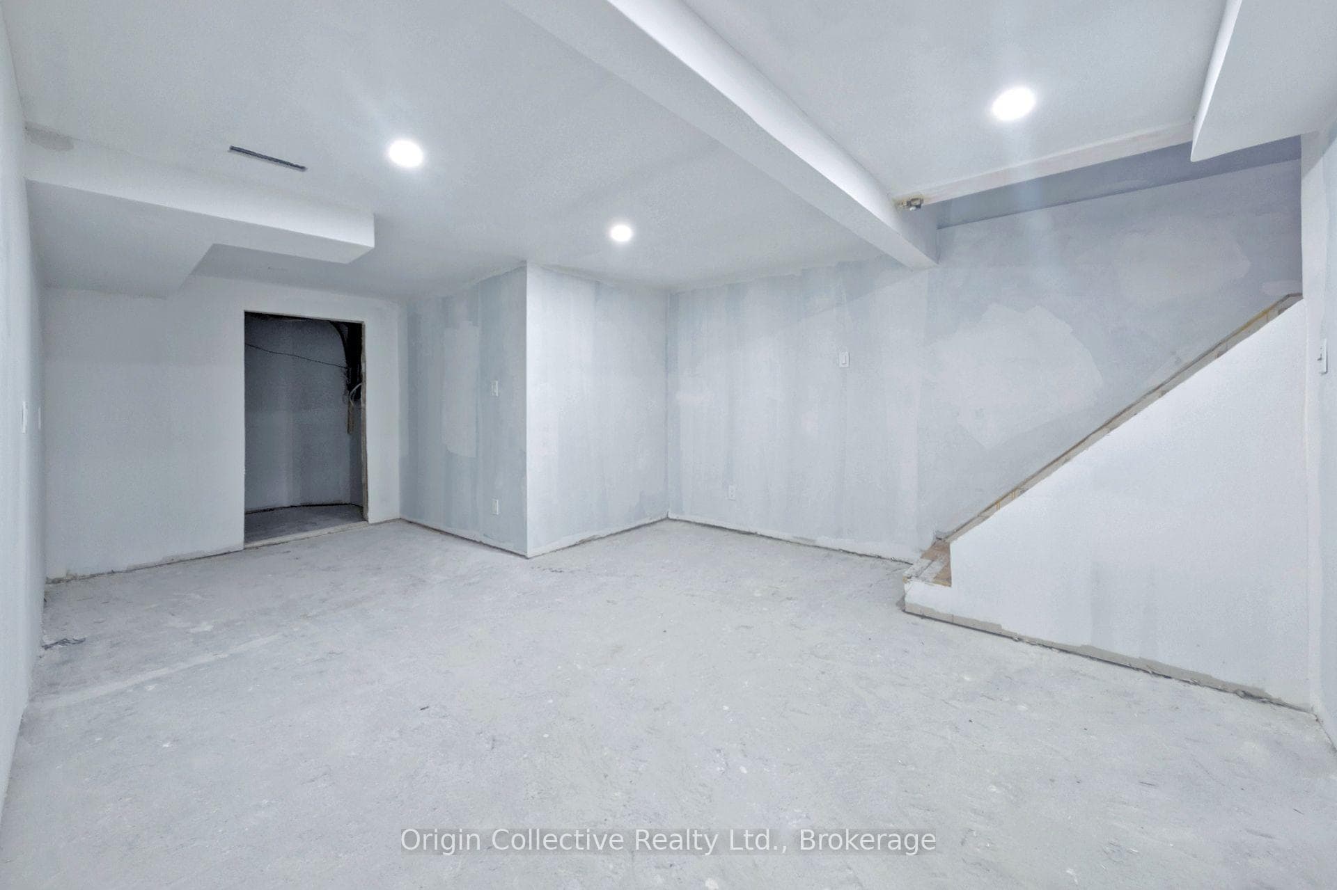 47 Woolenscote Circle photo 35