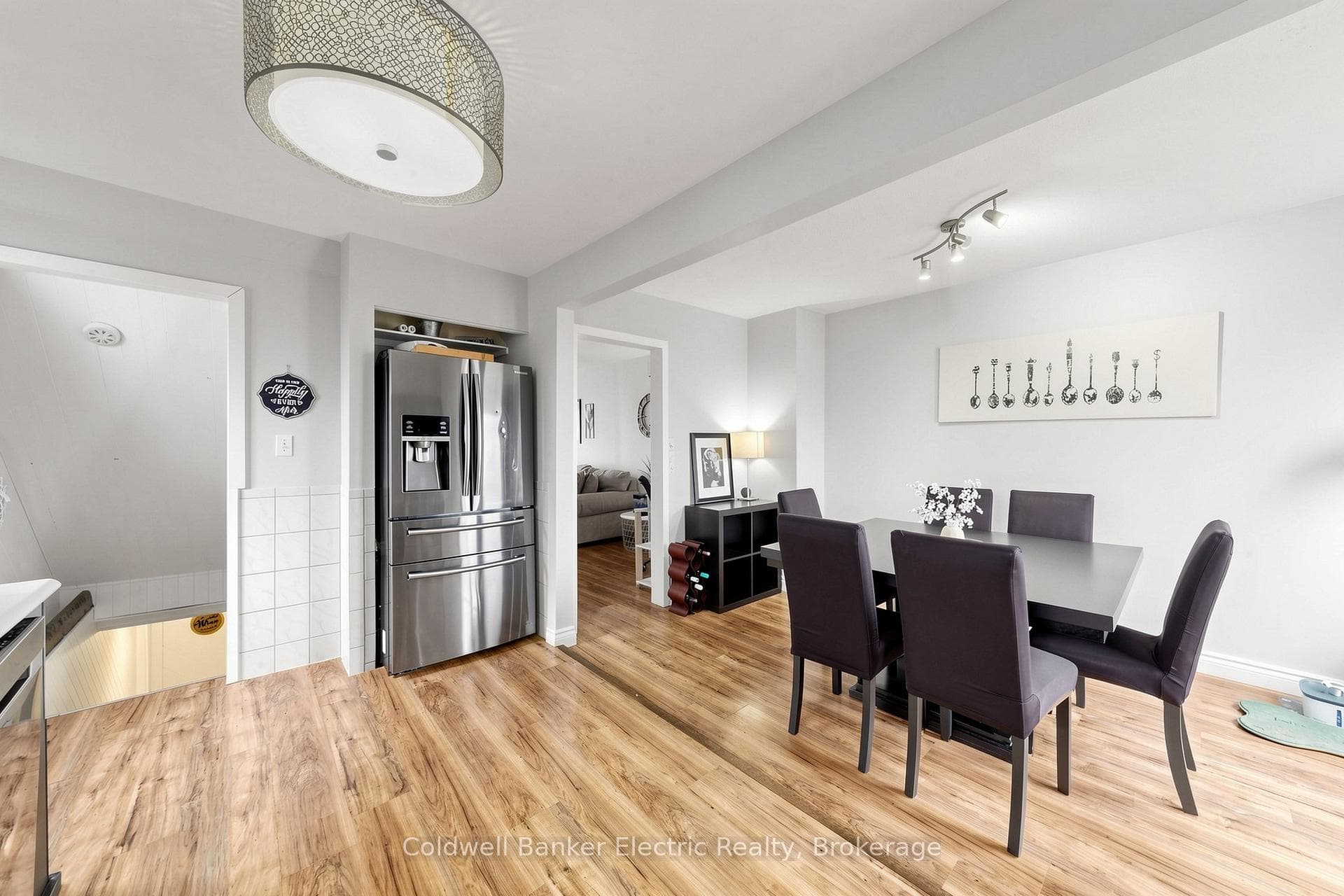 900 Southridge Street photo 13