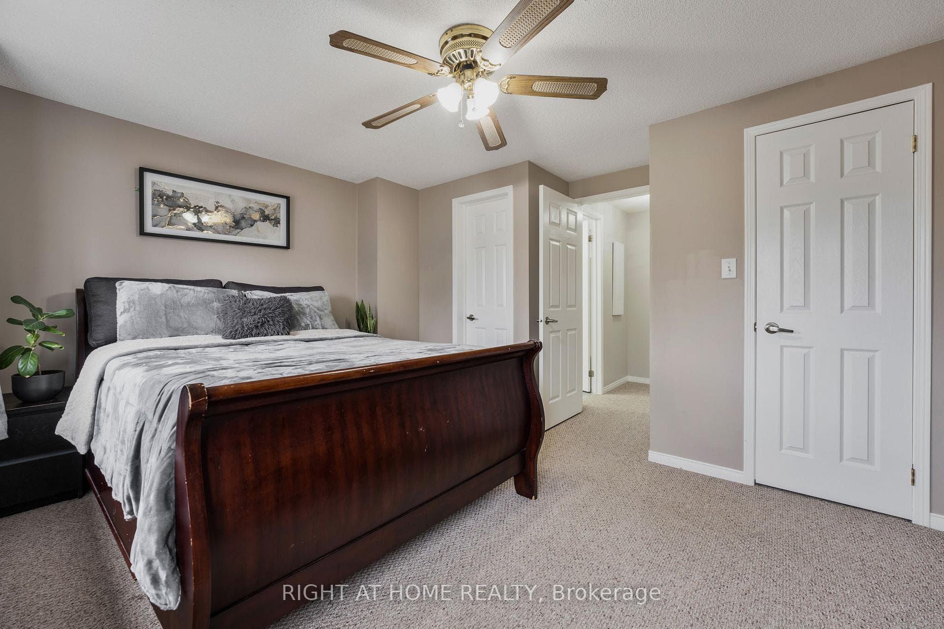 263 DUNSMORE Lane photo 28