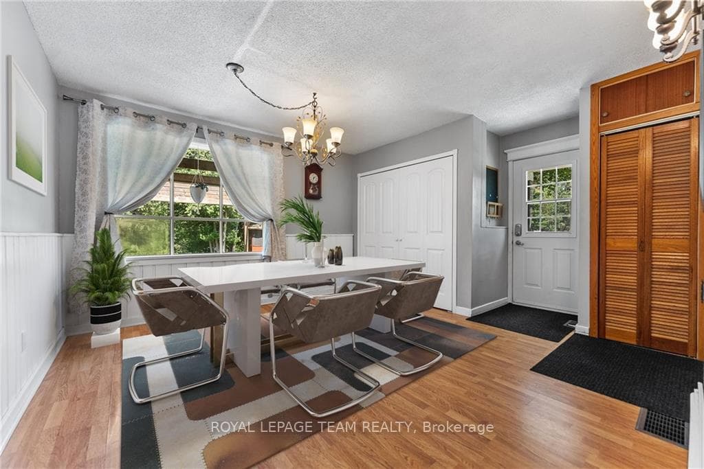184 AUGSBURG Road photo 10