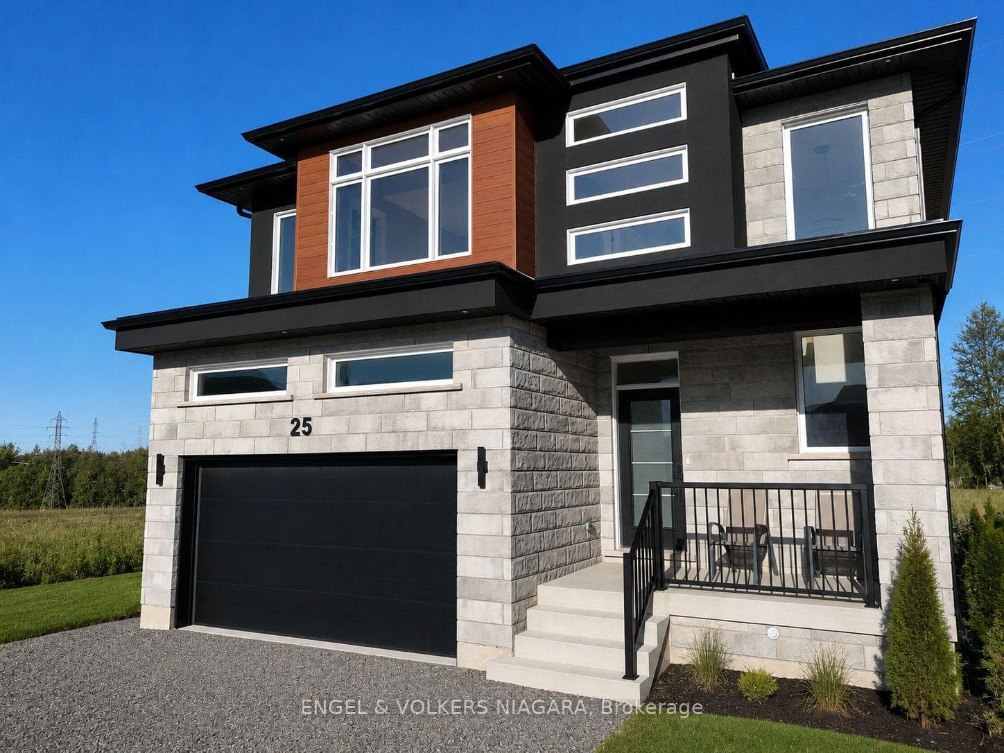 25 Elvira Way photo 3
