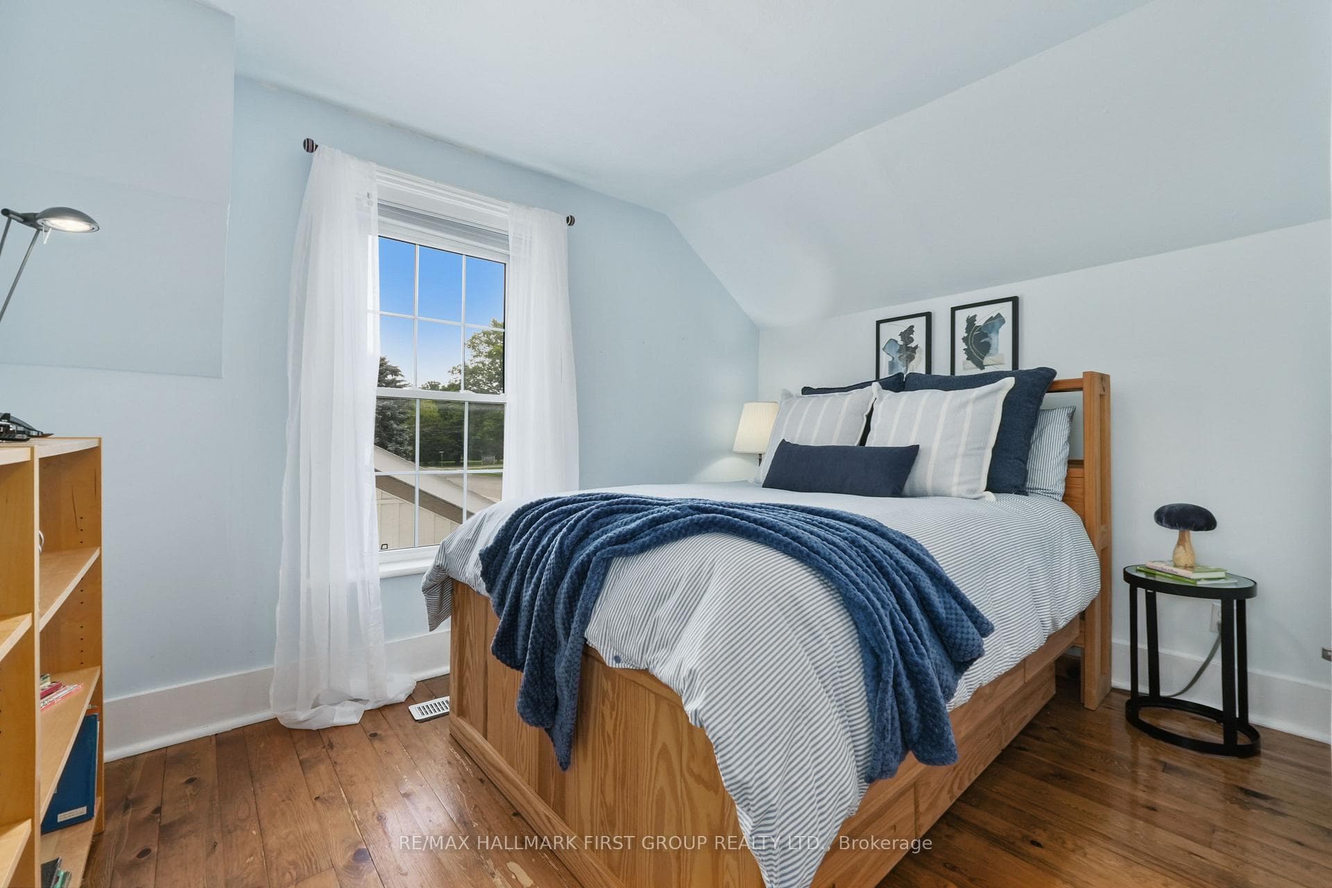 34 Croft Street photo 30