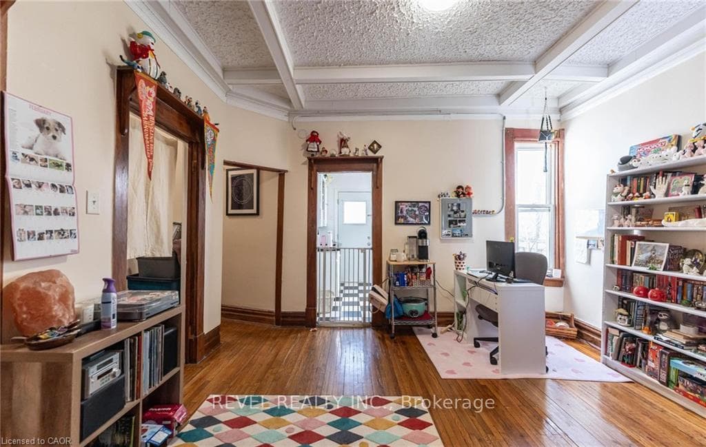 25 West Avenue photo 16