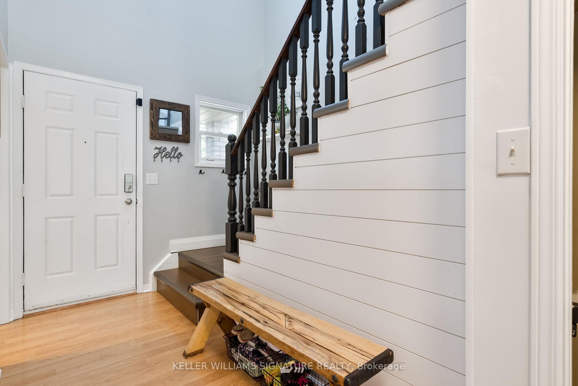 27 Stoneybrook Crescent photo 13