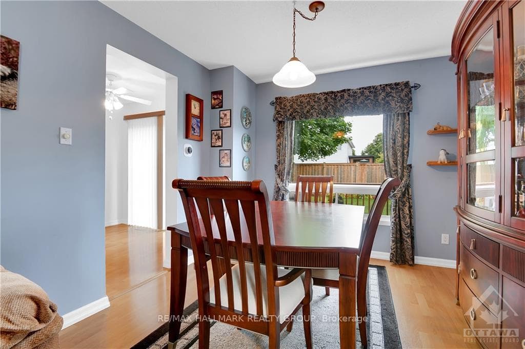 716 MATHIEU Way photo 7