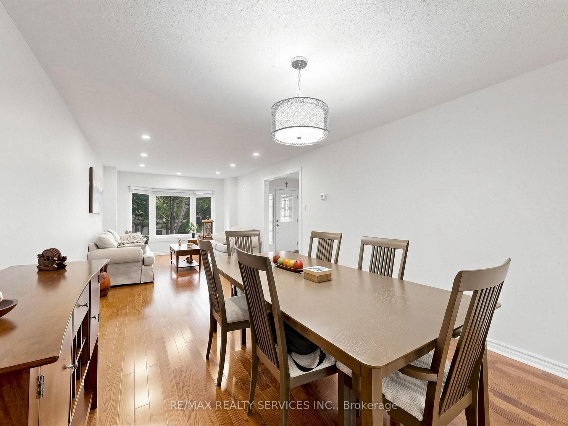 30 Mcgillivary Crescent photo 10