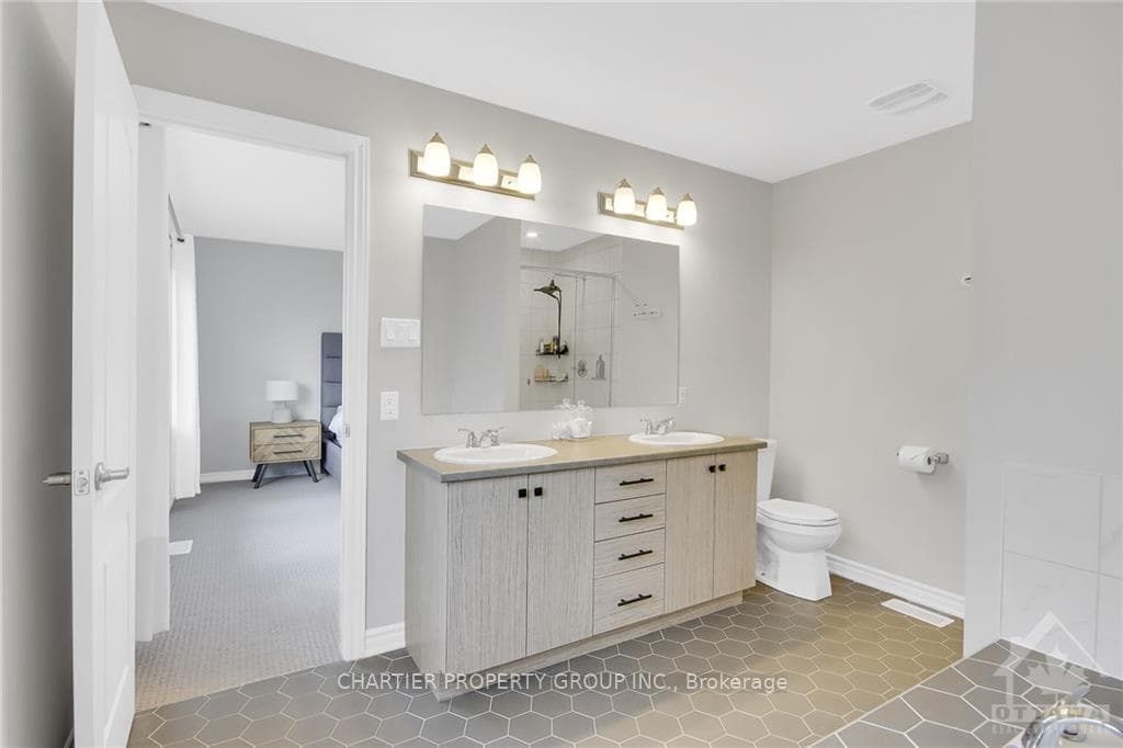 328 LAMARCHE Avenue photo 18