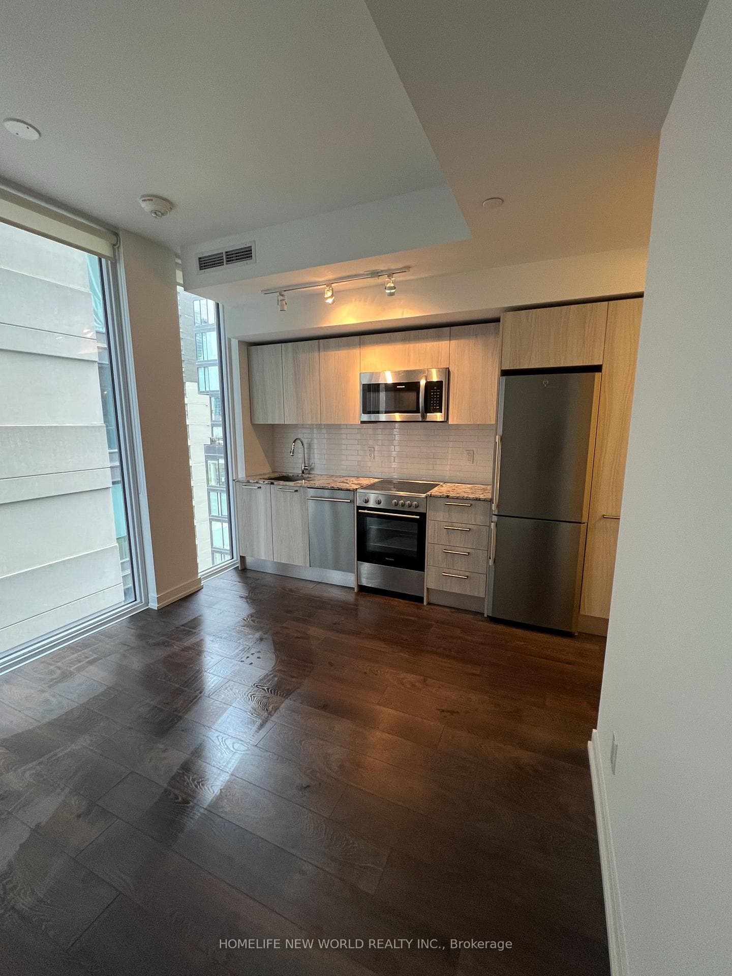 28 Wellesley Street Unit 1210 photo 11