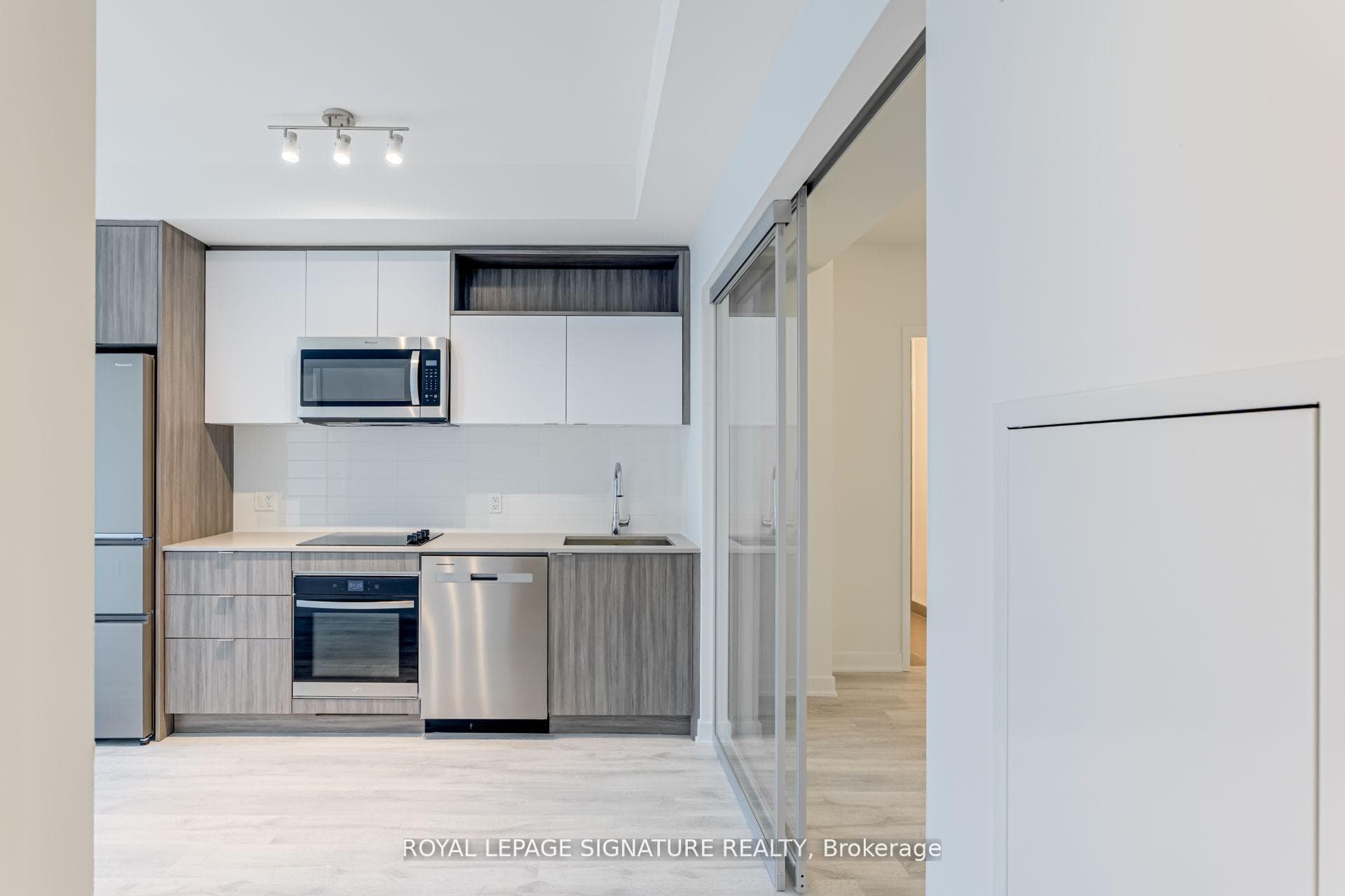 135 Lower Sherbourne Street Unit 2729 photo 6