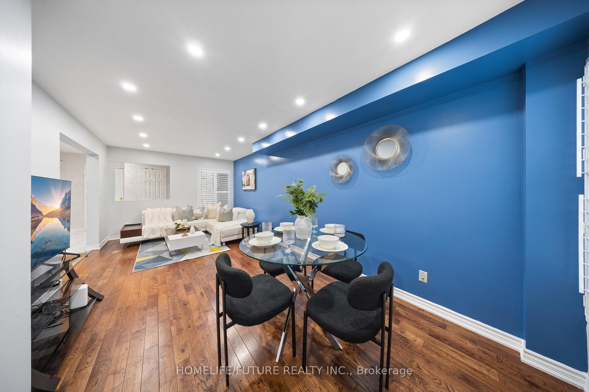 728 Stonebridge Avenue photo 14