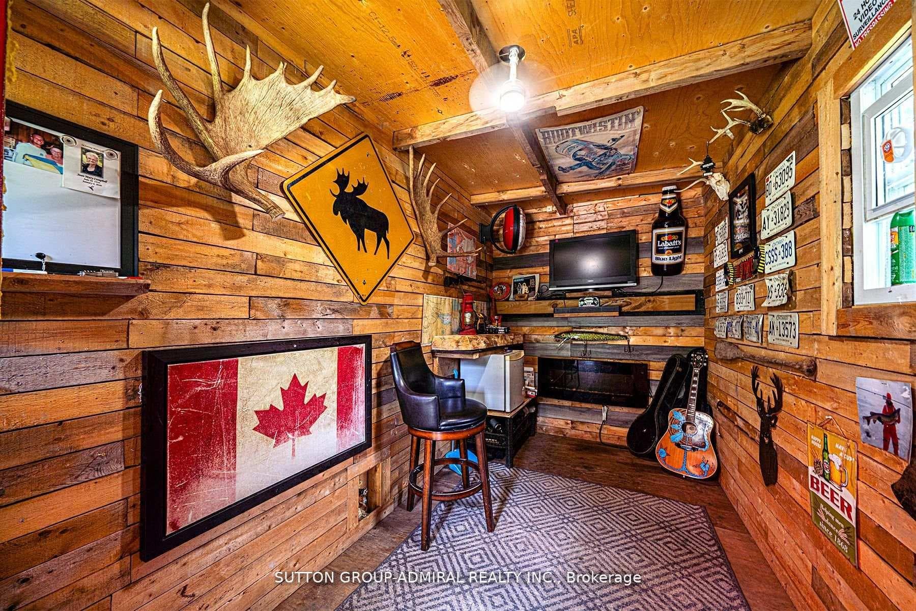 1662 Penley Road photo 31